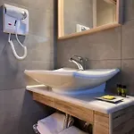 Luxor Venizelou Apartahotel