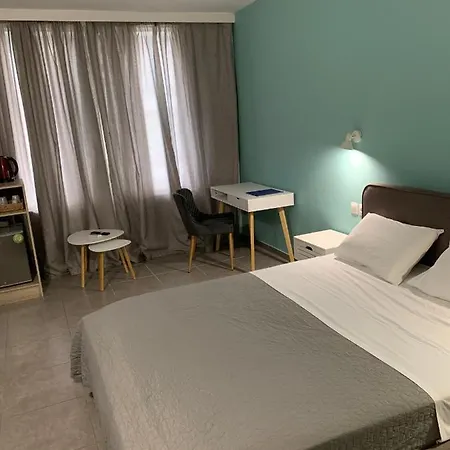 Luxor Premium Aparthotel 3*