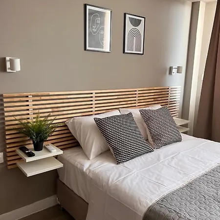 Luxor Premium Apartmanhotel Szaloniki