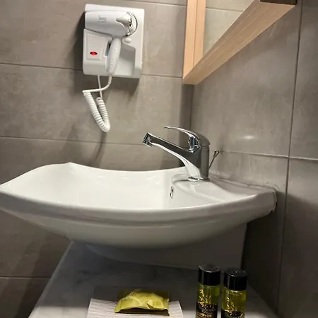 Luxor Premium Apartmanhotel 4*